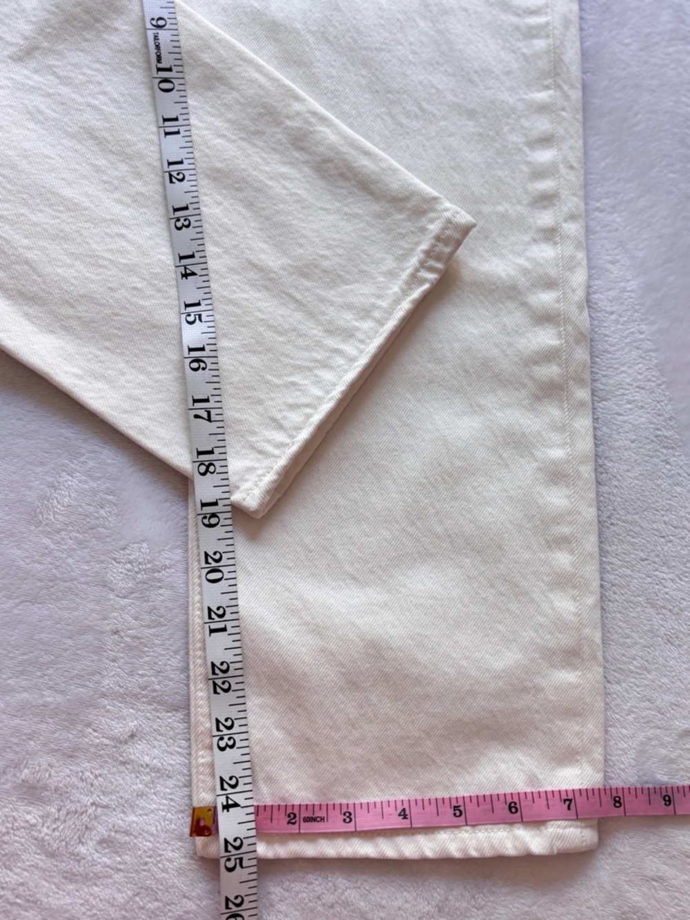 LEVI'S Wedgie Straight Leg Cropped High Rise Button Fly White Jeans--NWT--30 - Picture 16 of 16